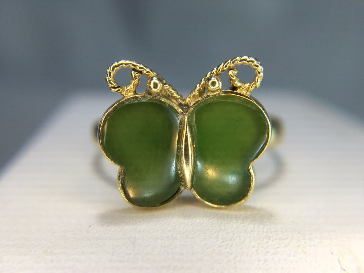 Estate 14k Yellow Gold Green Jade Small Butterfly Ring Size 7.0