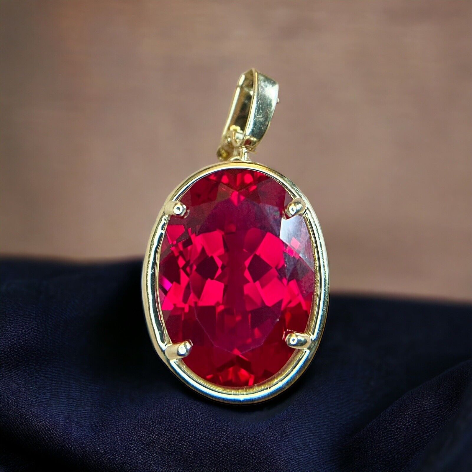 Vintage 10k Yellow Gold Big Oval Shape Red Ruby Solitaire Pendant