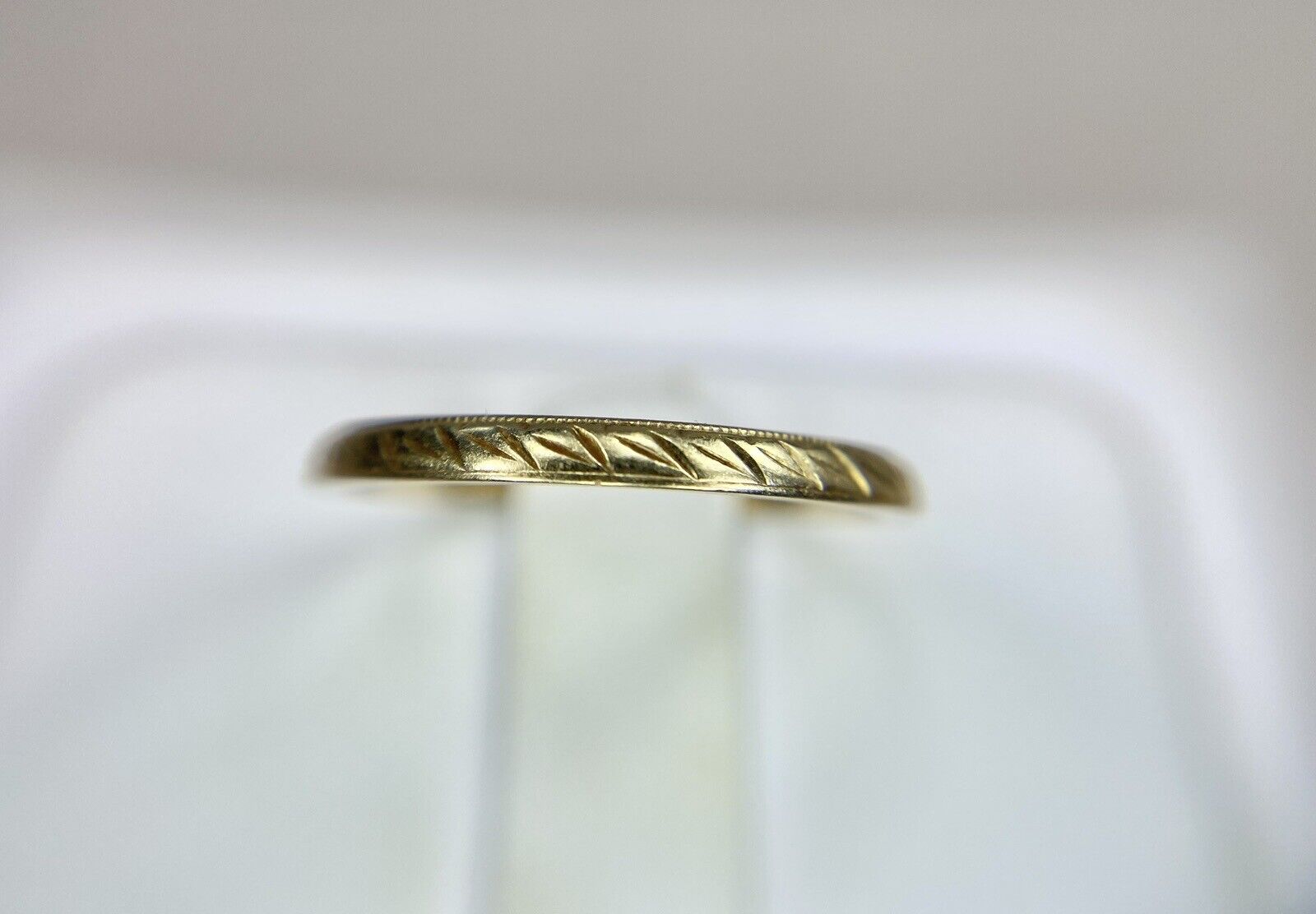 Vintage Art Deco 14k Yellow Gold Classic Thin Wedding Band Ring