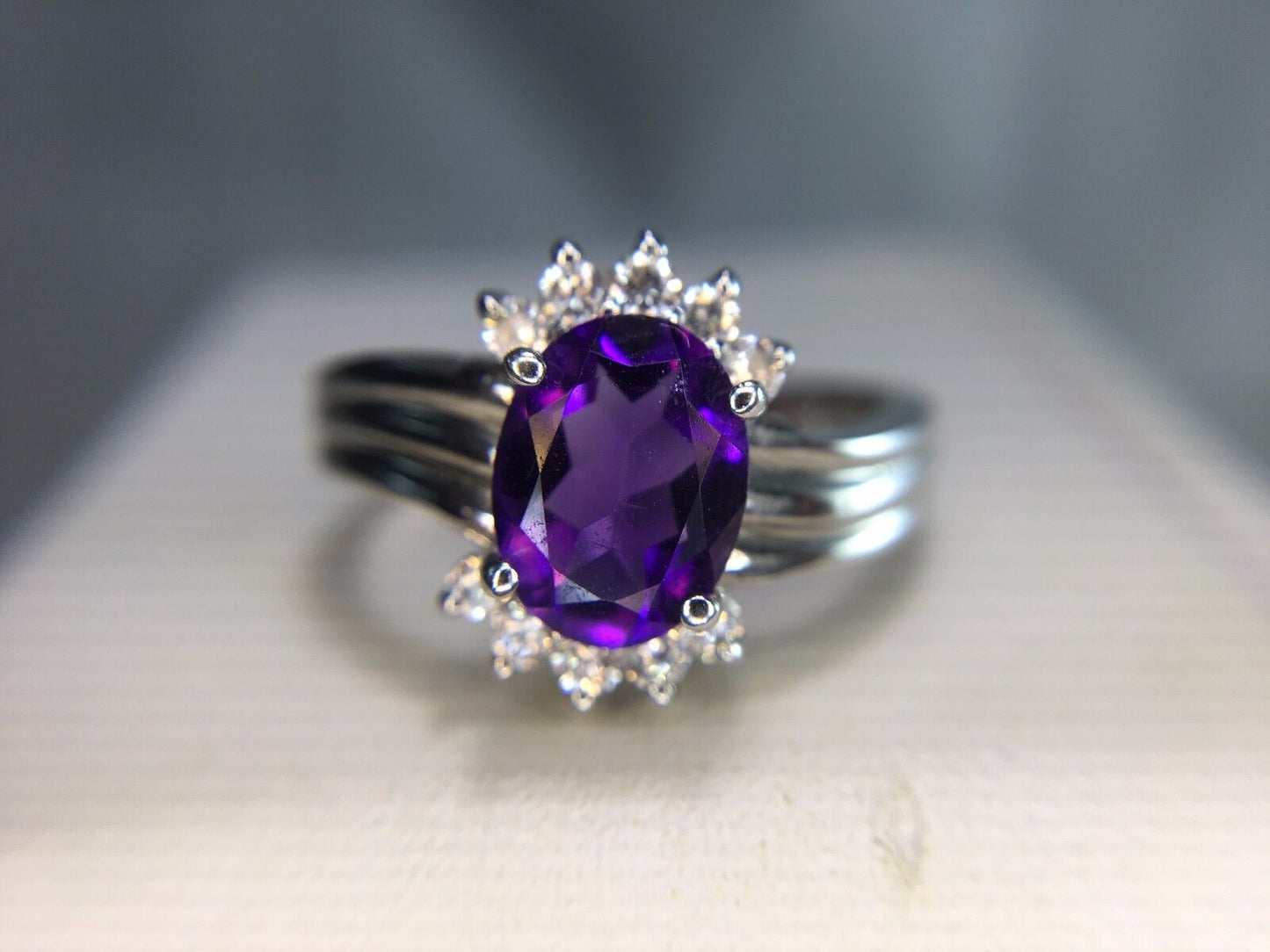 Estate 14k White Gold Oval Purple Amethyst Round Brilliant Diamond Ring