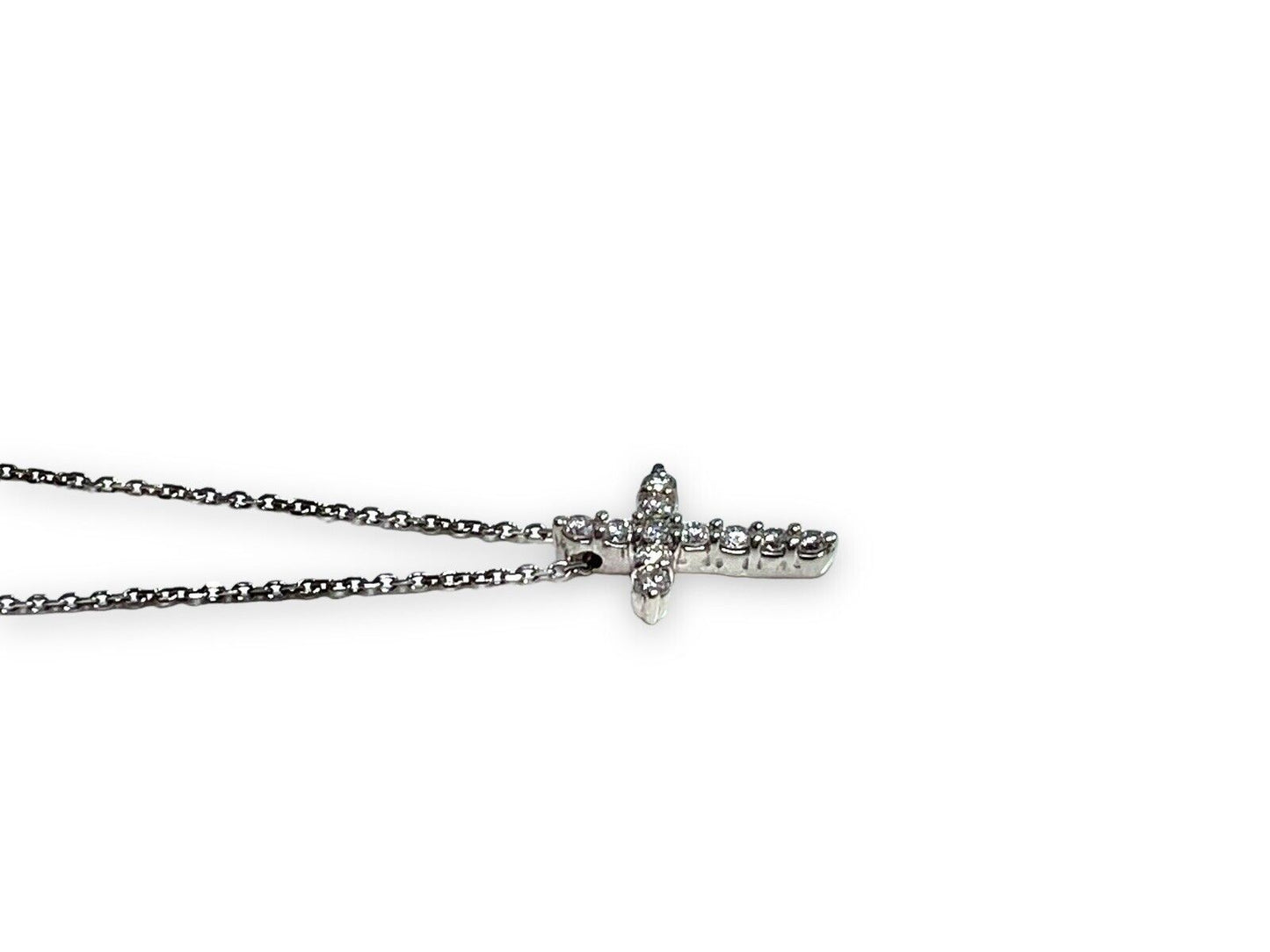 14k White Gold Natural Round Brilliant Diamond Small Cross Pendant Necklace