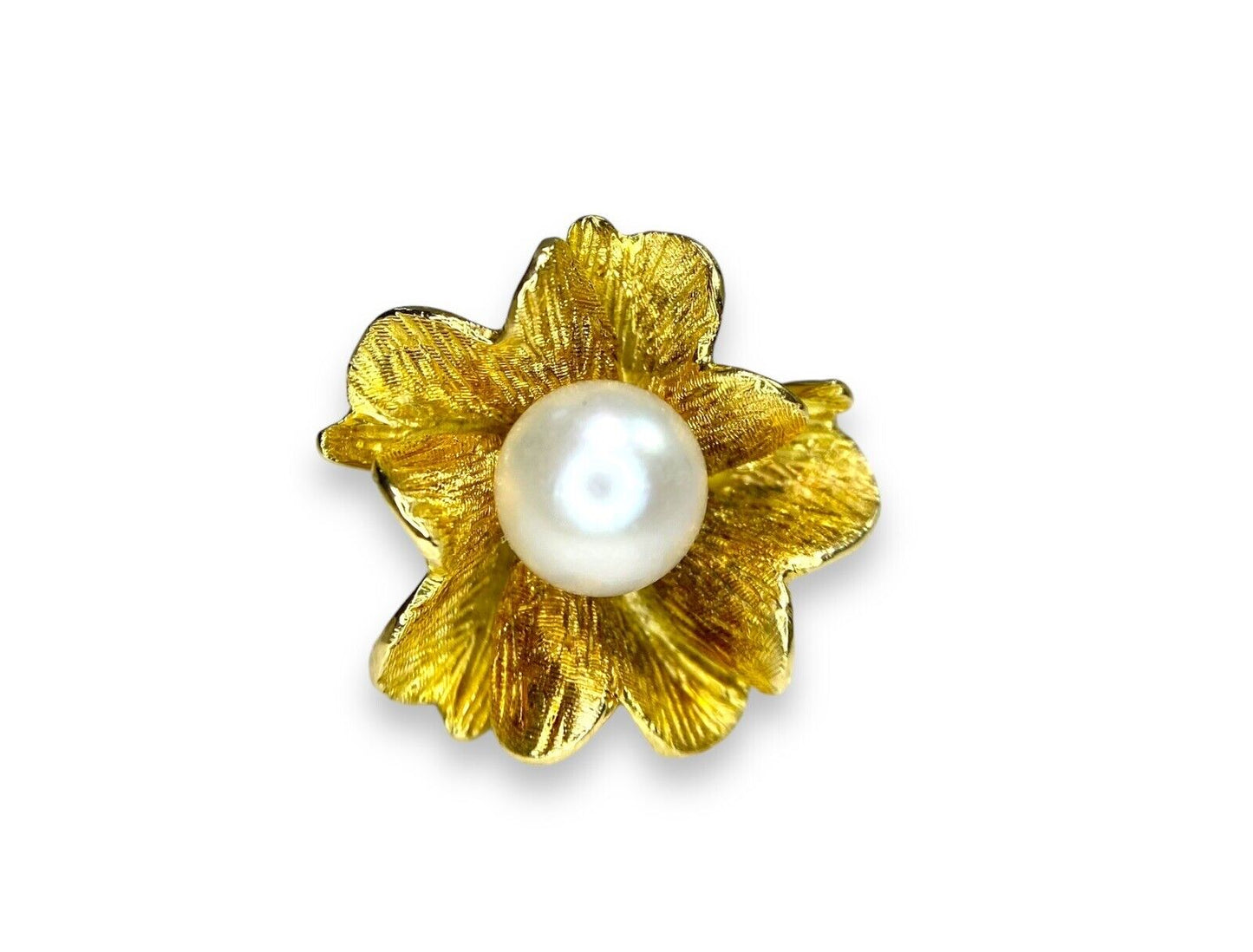 Vintage 18k Yellow Gold Round White Cultured Pearl Flower Cocktail Ring