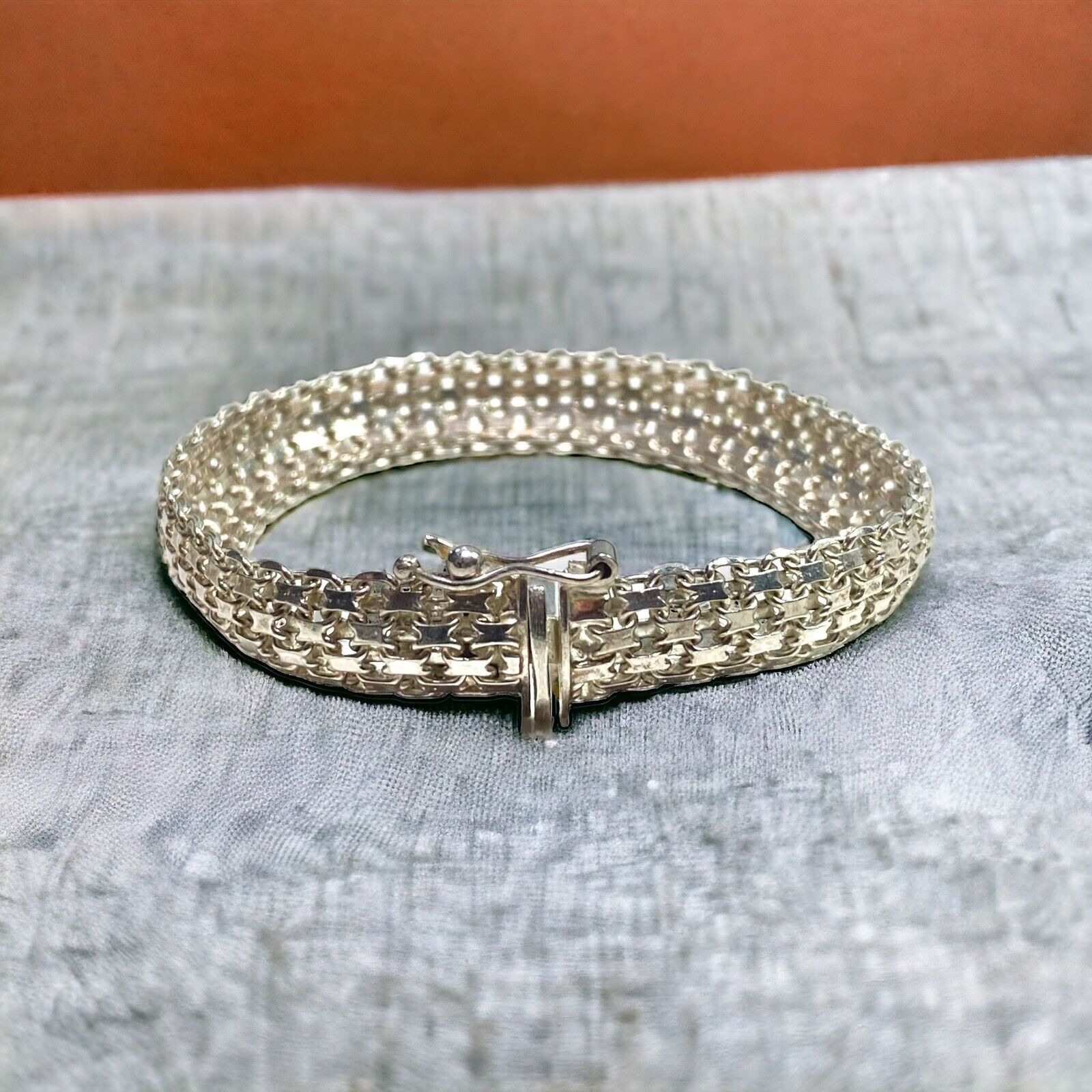 Vintage Sterling Silver Mesh Style Ladies Bracelet 7.25 inches