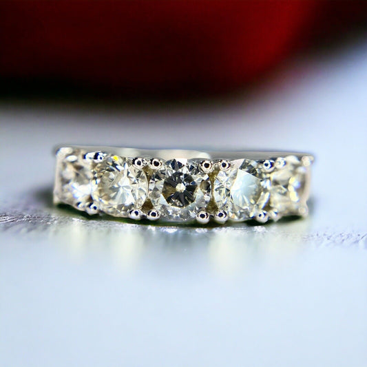 14k White Gold Natural Round Brilliant Diamond Wedding Band Ring