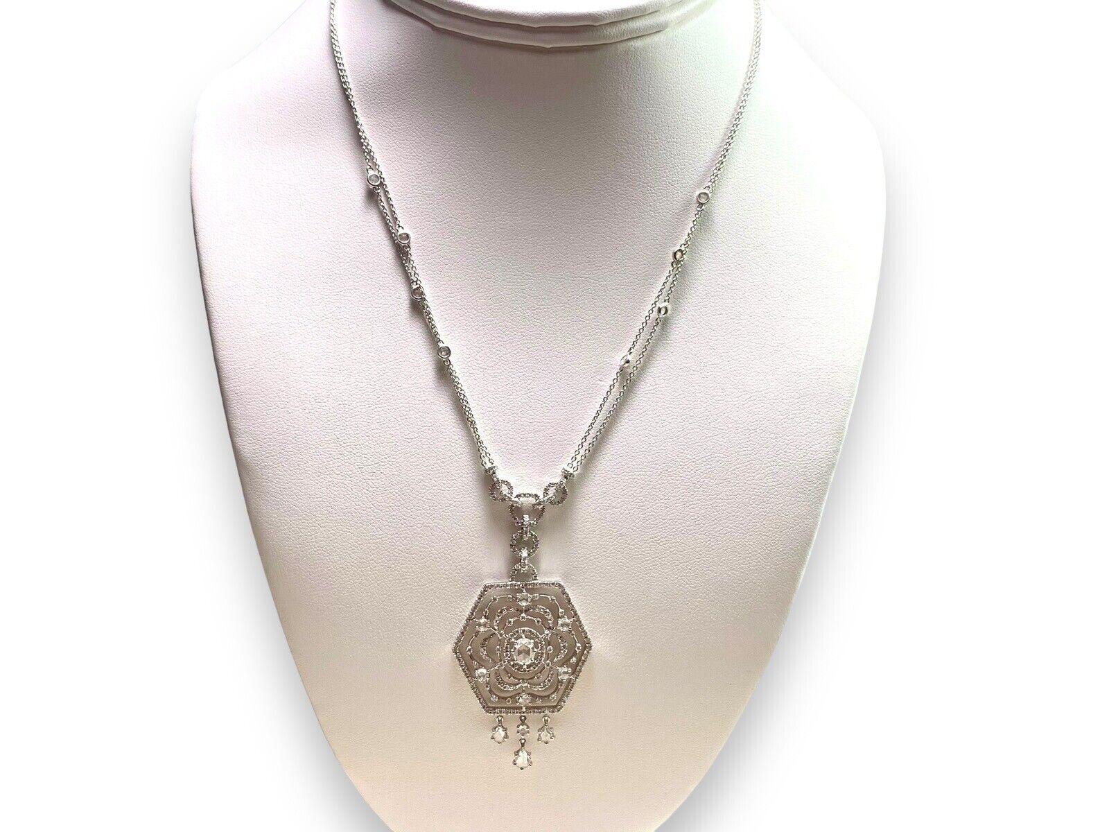 18k White Gold Designer Natural Rose Cut Diamond Pendant Statement Necklace