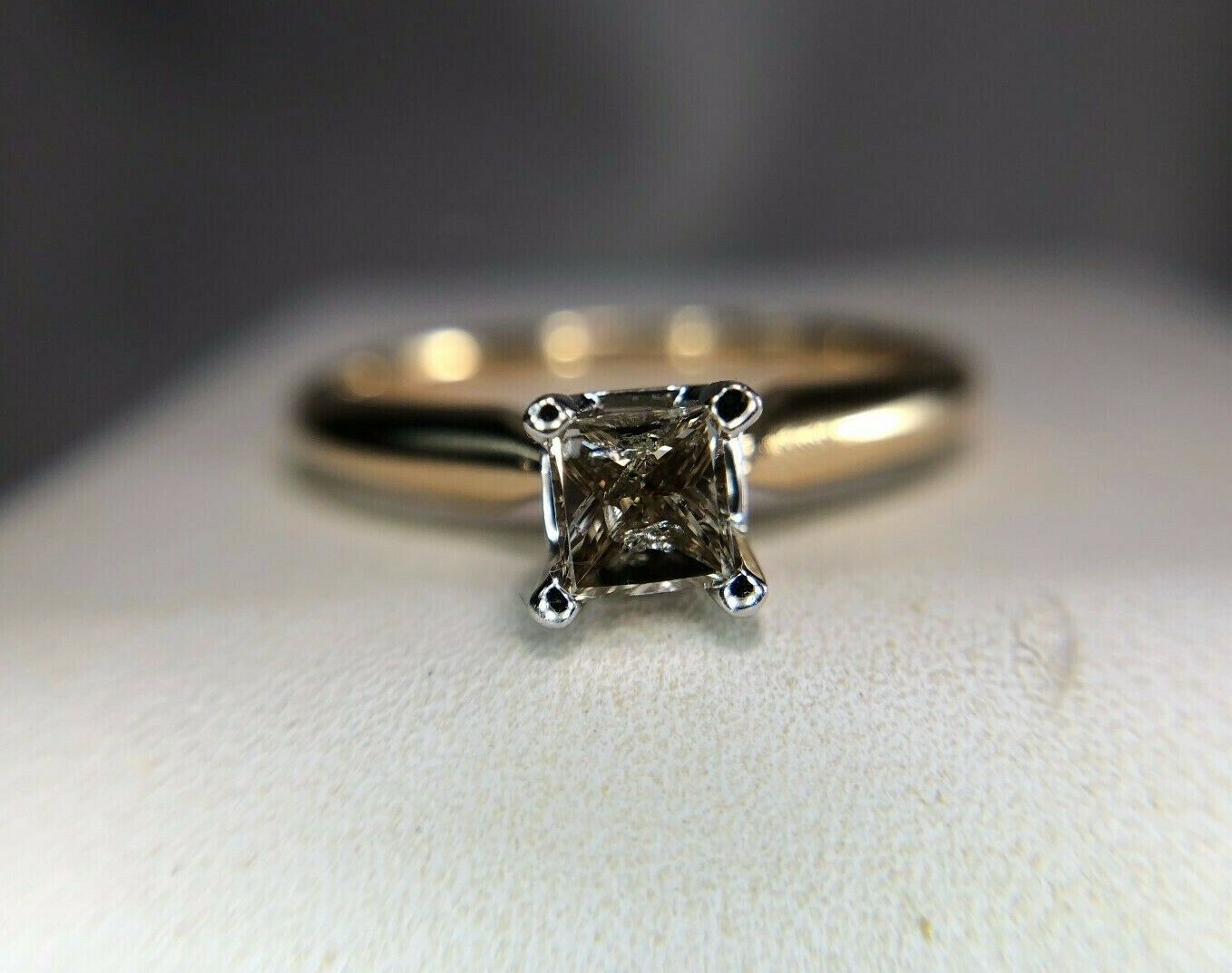 Estate 14k Yellow Gold Fancy Brown Color Princess Cut Engagement Ring 1/4 ct