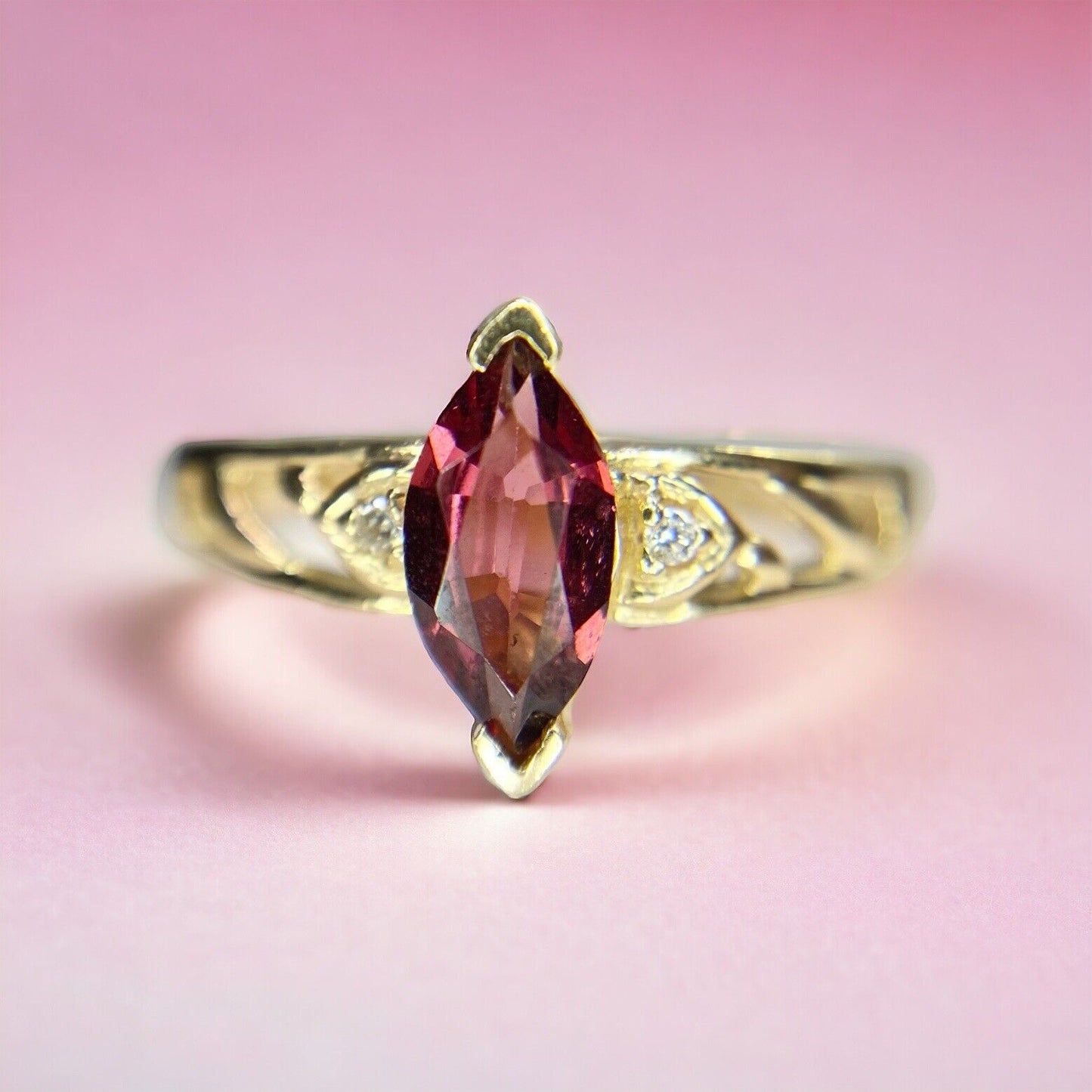 Vintage 14k Yellow Gold Natural Marquise Rhodolite Garnet Round Diamond Ring