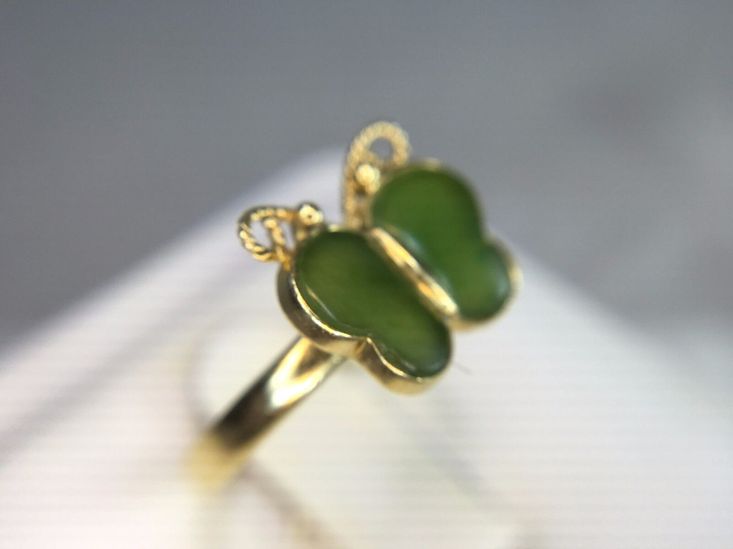 Estate 14k Yellow Gold Green Jade Small Butterfly Ring Size 7.0