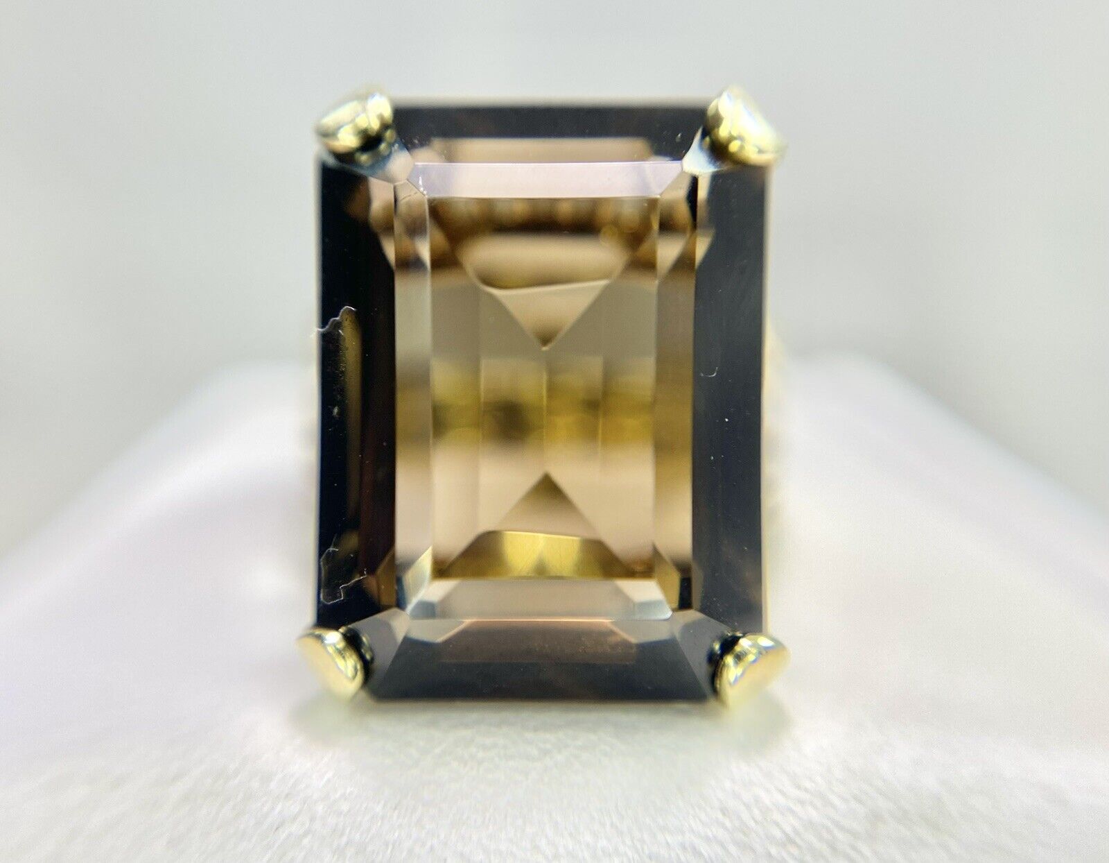 Vintage 14k Yellow Gold Natural Emerald Cut Smoky Quartz Solitaire Cocktail Ring