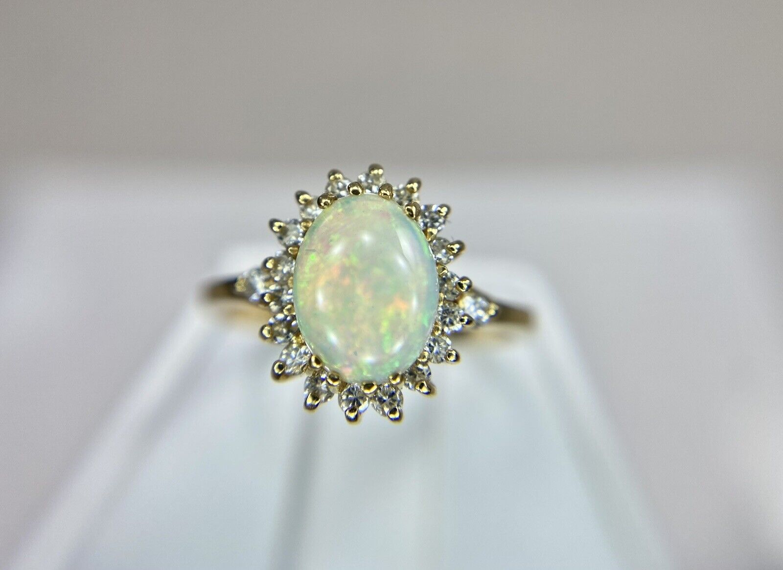 Vintage 14k Yellow Gold Signed Natural Oval Opal Diamond Halo Cocktail Ring