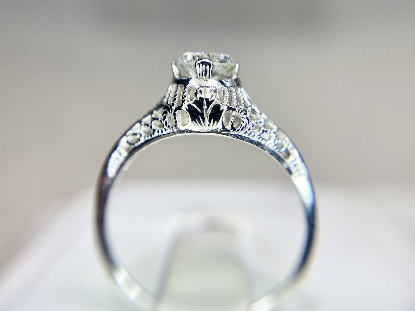 Art Deco 18k White Gold Natural Round Diamond Filigree Engagement Ring