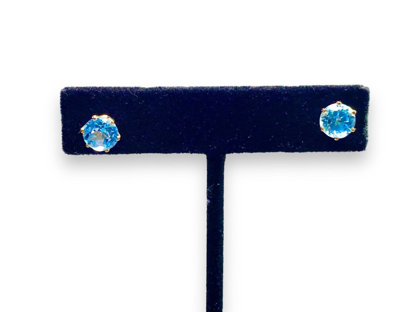 Vintage 14k Yellow Gold Natural Round Blue Topaz Stud Earrings